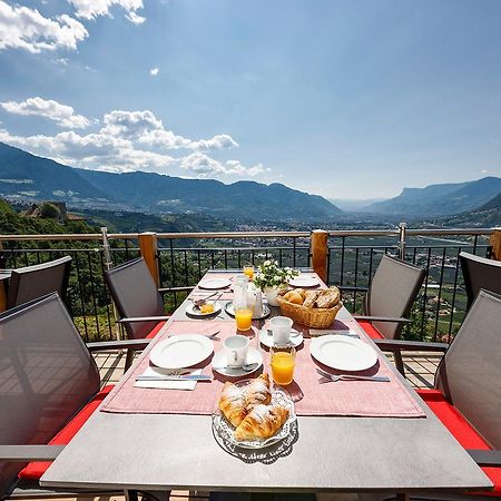 Garni Oberanger Hotel Tirolo Exterior photo